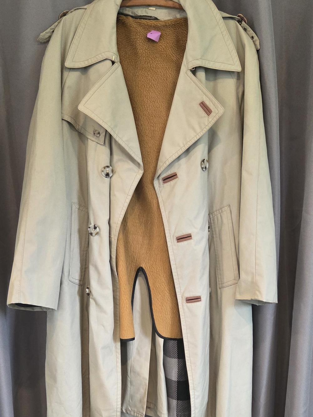 Vintage Beige Trench Coat with Tan Removable Lining